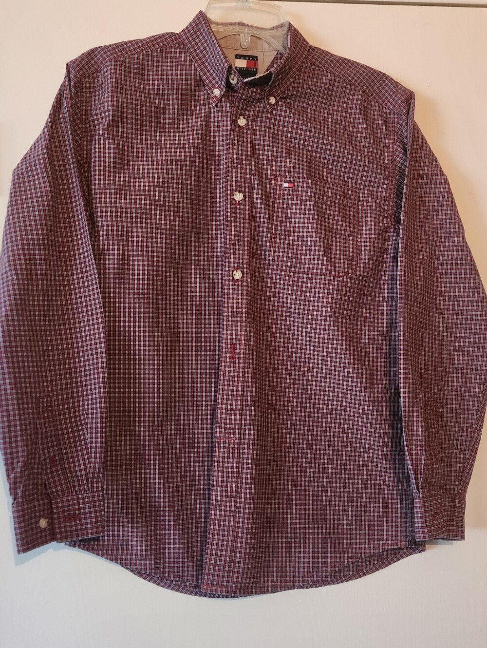 Tommy Hilfiger Vintage Button Down Red Blue Plaid Men's Size Large EUC $28